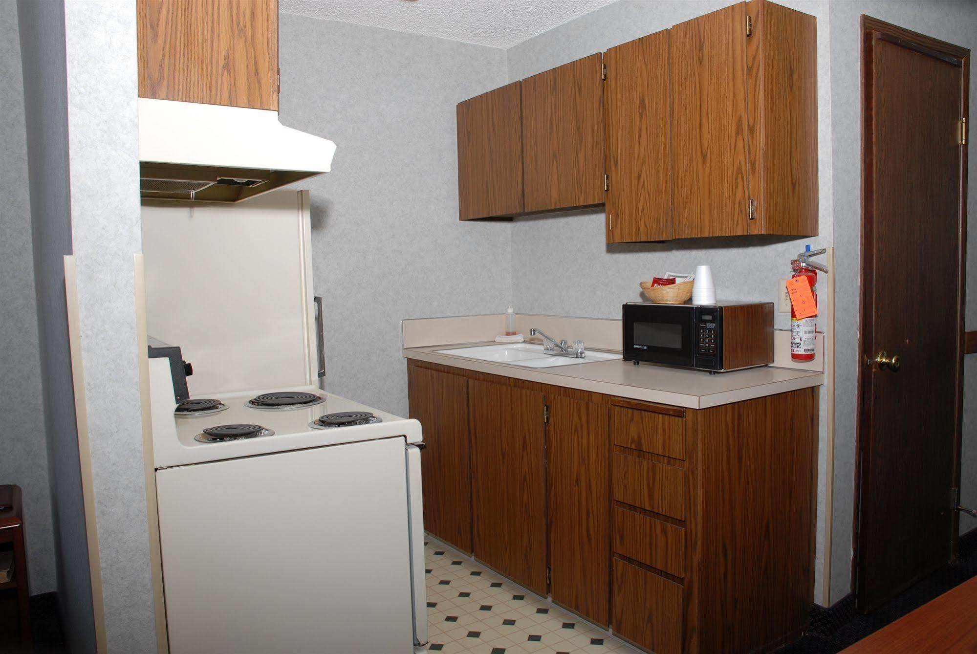 Redmond Inn Bagian luar foto